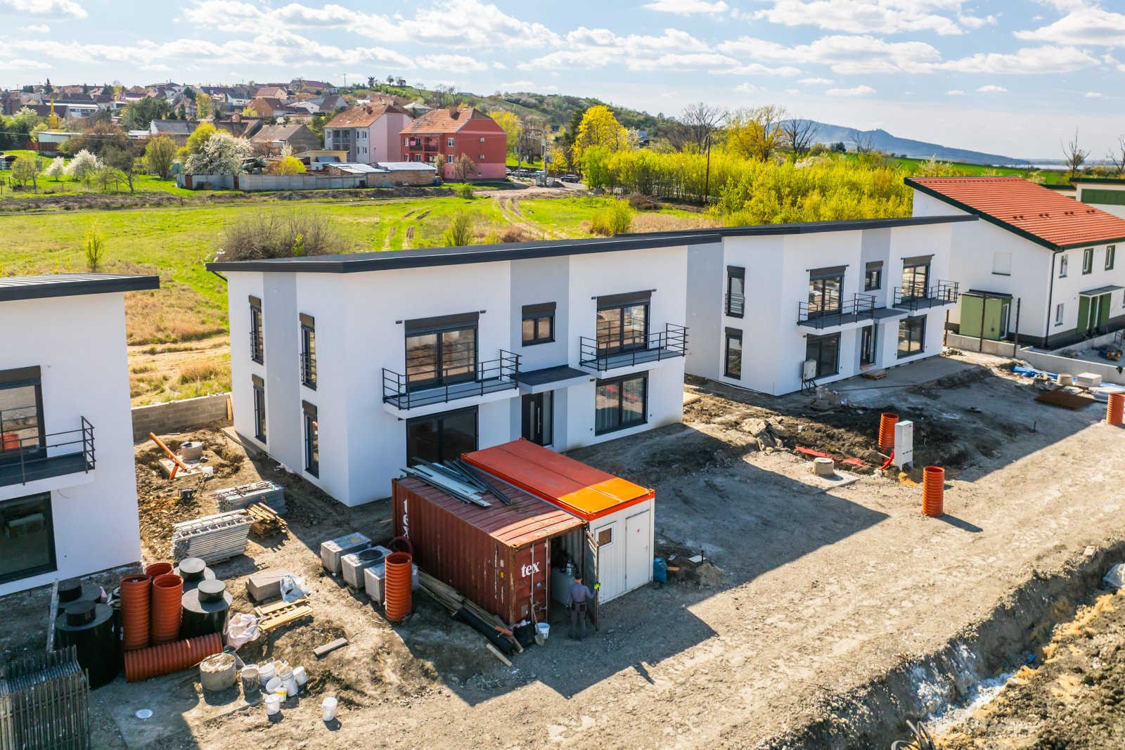 Prodej bytu 2+kk, 60 m2, Zaječí