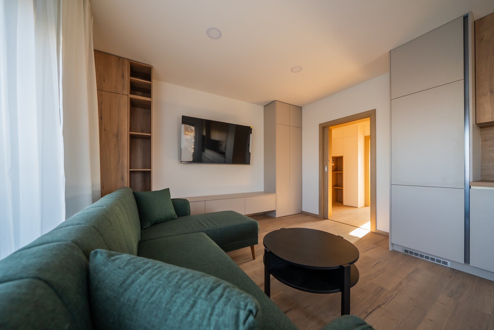 Prodej bytu 2+kk, 66 m2, Zaječí